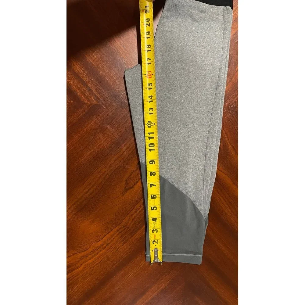 Nike dri-fit girls capri gray‎ leggings size large